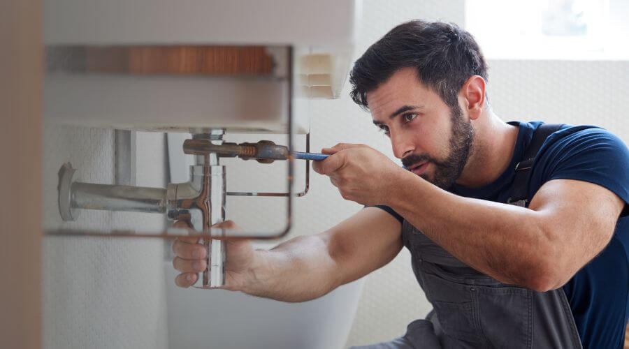 Faucet aerator cleaning/replacement in Gila, NM